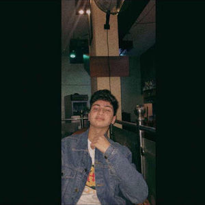 Meet your Posher, Amir